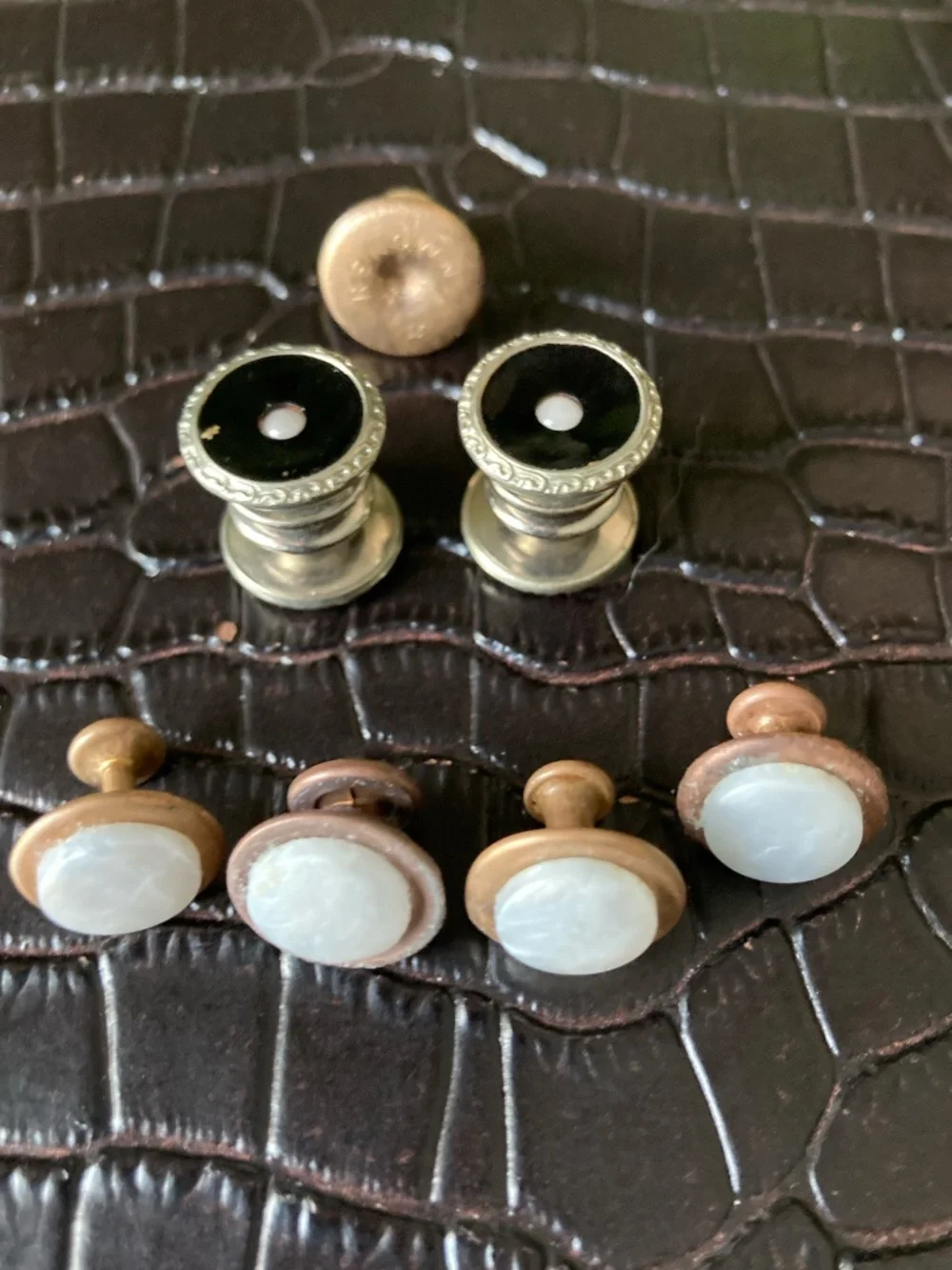 Vintage Baer & Wilde Kum-a-Part Edwardian Art Deco MOP Shirt Stud Set